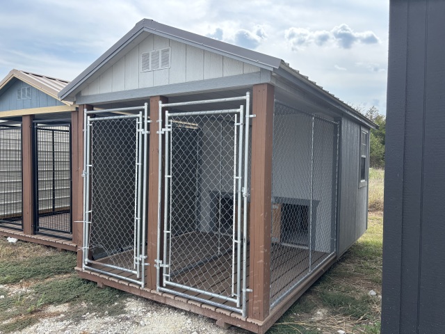 Dog Kennel - 8x16