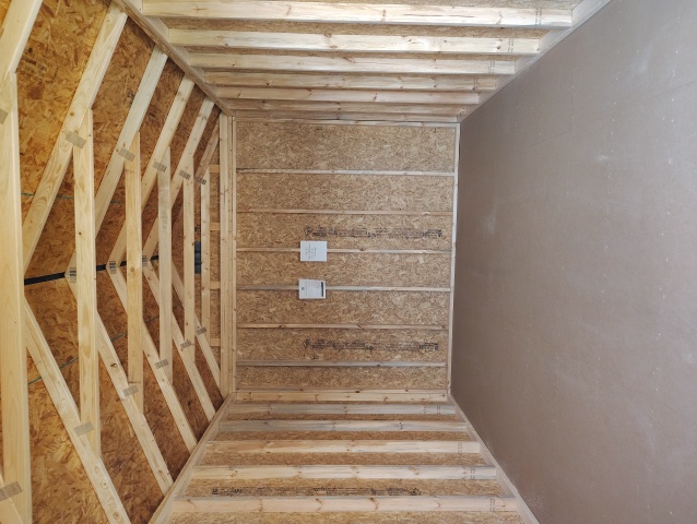 Utility Xtra Height - 10x16
