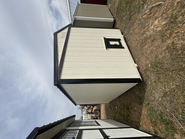 Chicken Coop - 8x12