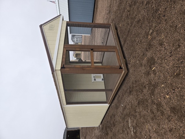 Chicken Coop - 8x20
