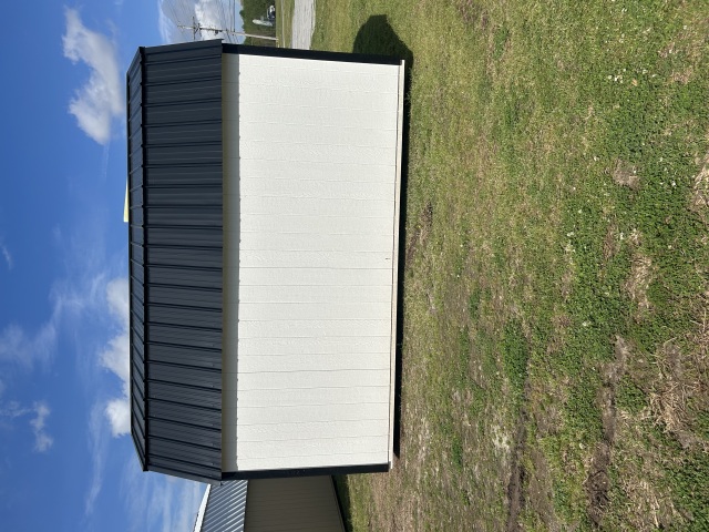 Lofted Barn - 10x16