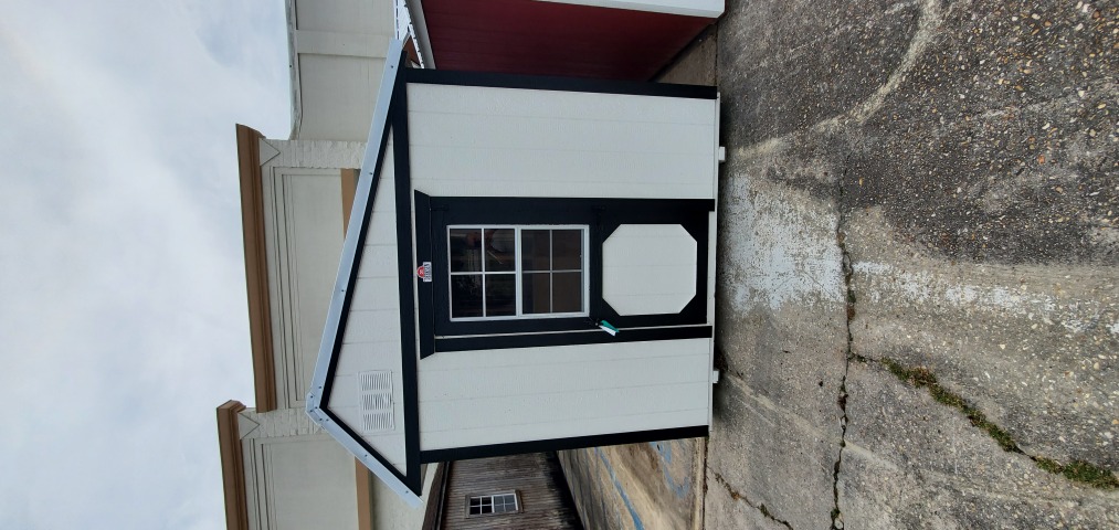 Chicken Coop - 8x12