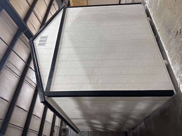 Utility Xtra Height - 10x16