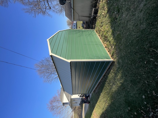 Lofted Barn - 12x16