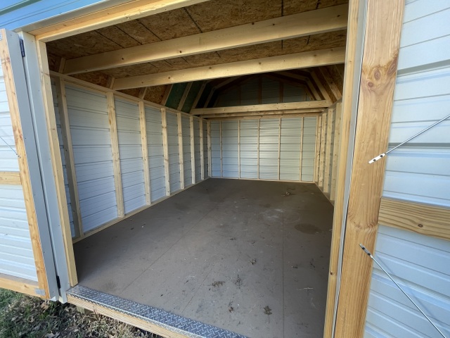 Lofted Barn - 12x16