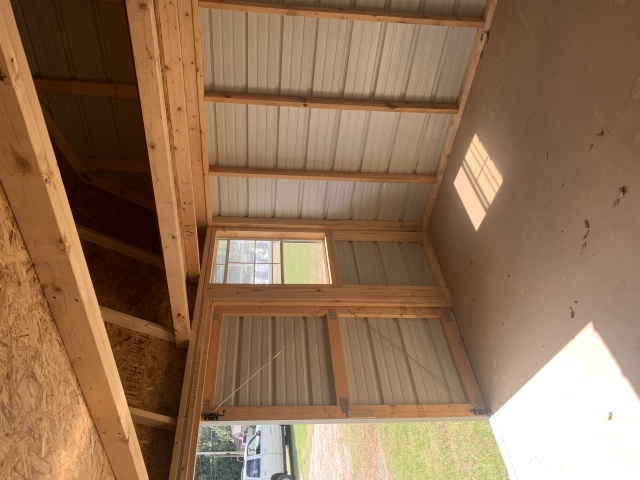 Side Lofted Barn - 10x12