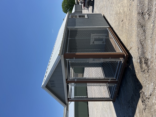 Dog Kennel - 8x16
