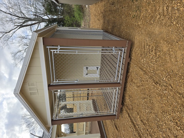 Dog Kennel - 8x12