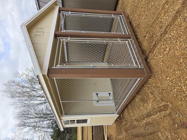 Dog Kennel - 8x12