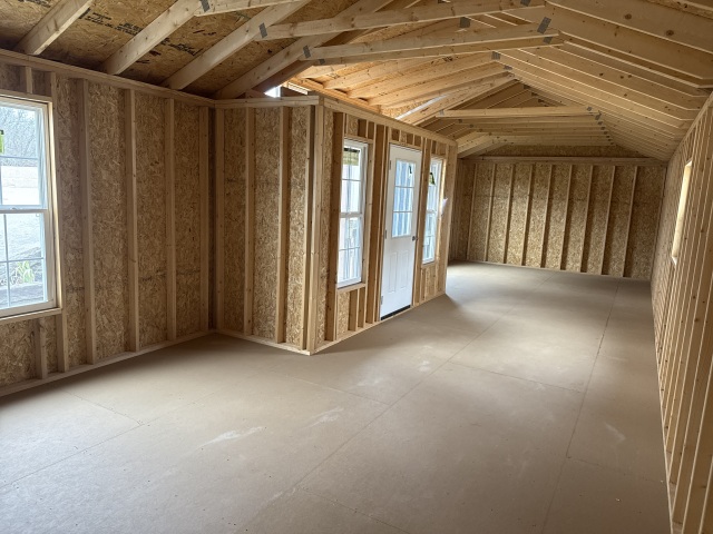 Side Cabin - 14x40