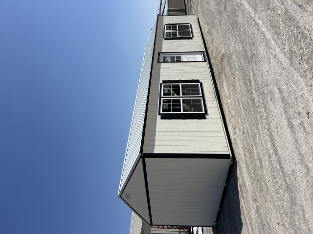 Utility Xtra Height - 14x40