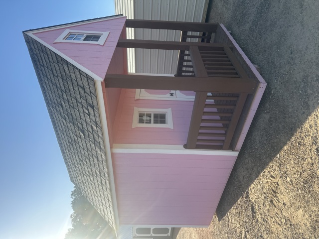 Playhouse (Hideout) - 8x12