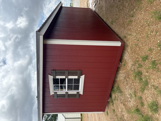 Metro Studio - 10x20