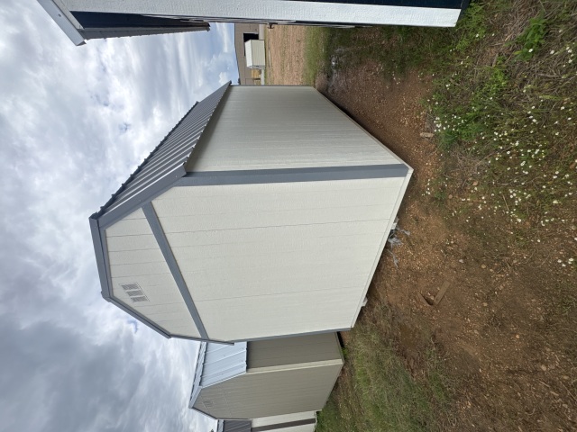 Side Lofted Barn - 10x16