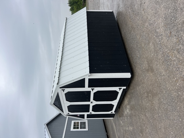 Standard Barn - 10x12