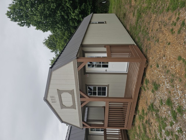 Lofted Barn Cabin - 12x32