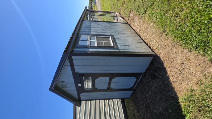 Dog Kennel - 8x16