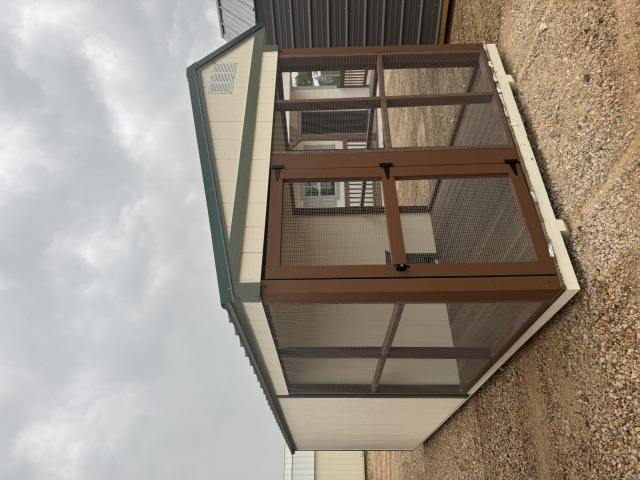 Chicken Coop - 8x20