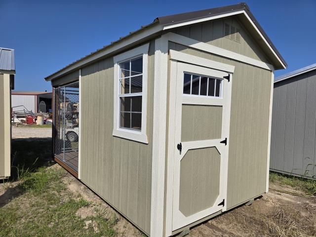 Dog Kennel - 8x16