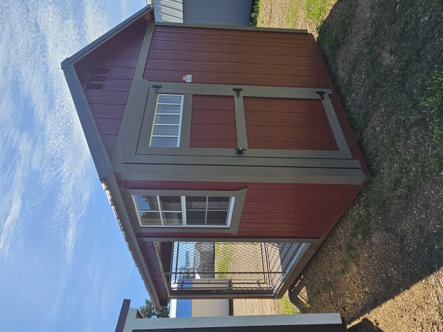 Dog Kennel - 8x12