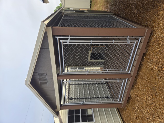Dog Kennel - 8x12