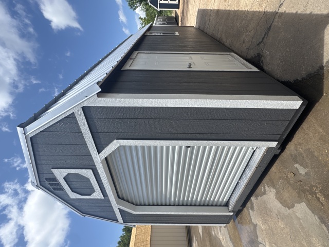 Lofted Barn - 10x24