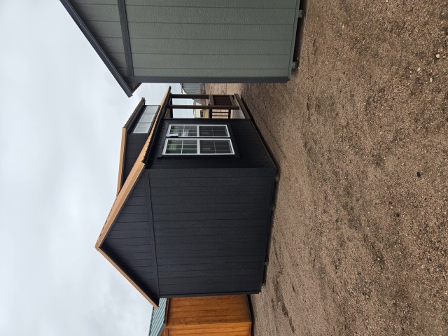 Side Cabin - 12x20