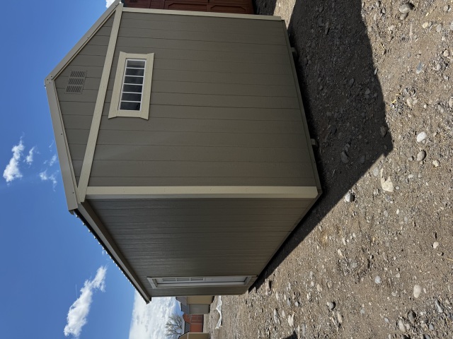 Utility Xtra Height - 10x20