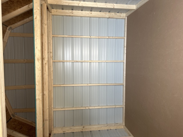 Lofted Barn - 10x12