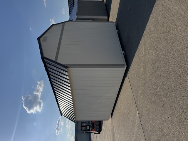 Lofted Barn - 10x16