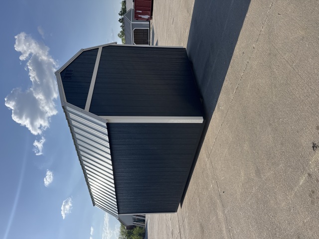 Lofted Barn - 10x16