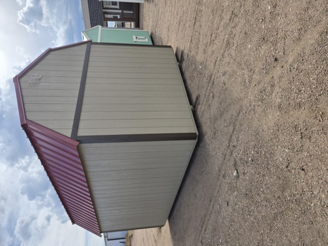 Side Lofted Barn - 10x16