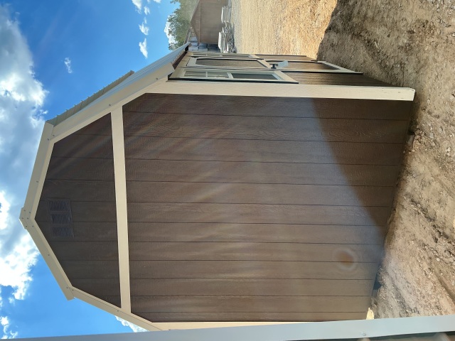 Side Lofted Barn - 8x12
