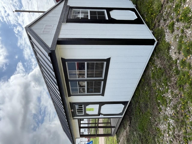 Chicken Coop - 8x20