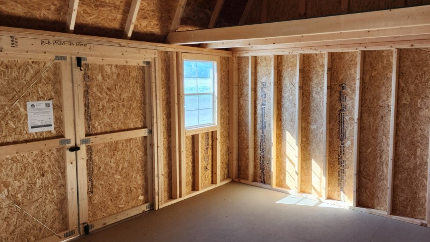 Side Lofted Barn - 12x16