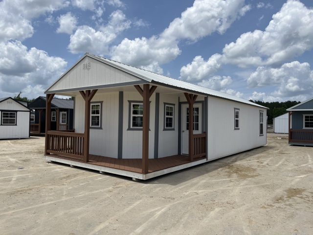 Deluxe Cabin - 16x44