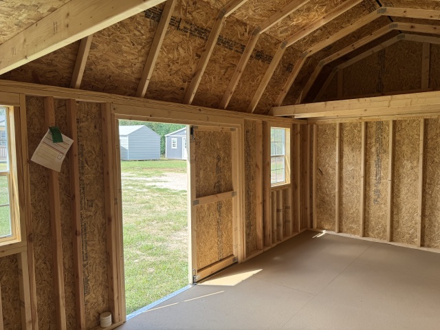 Side Lofted Barn - 10x20