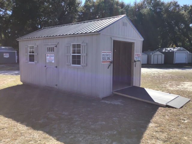 Side Utility - 12x20