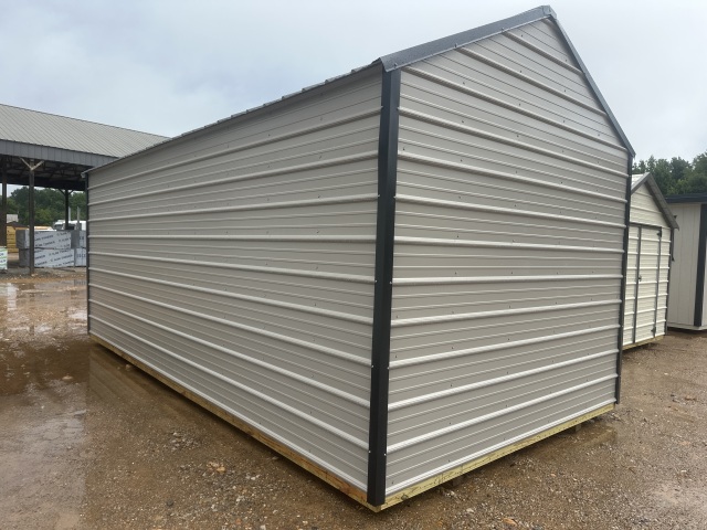 Utility Xtra Height - 10x20