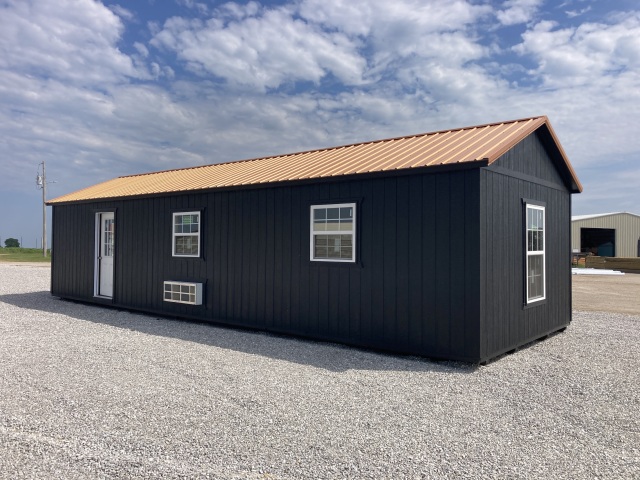Side Cabin - 14x40