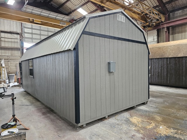 Lofted Barn - 12x26