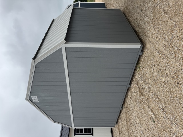Lofted Barn - 16x10