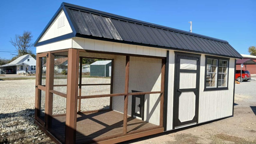 Chicken Coop - 8x20