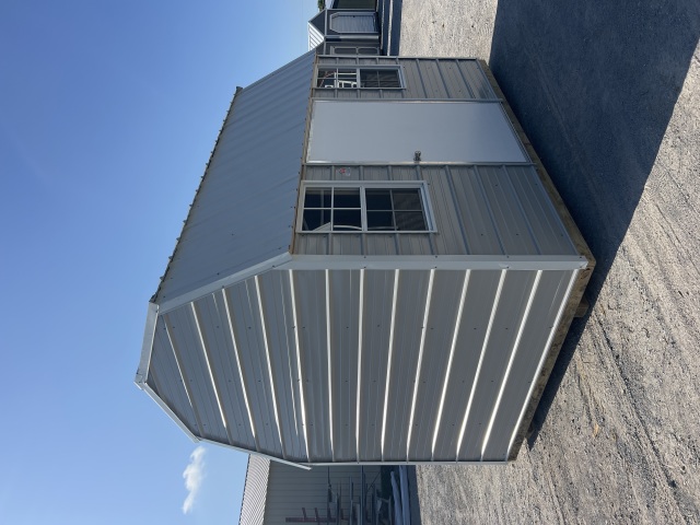Side Lofted Barn - 8x12