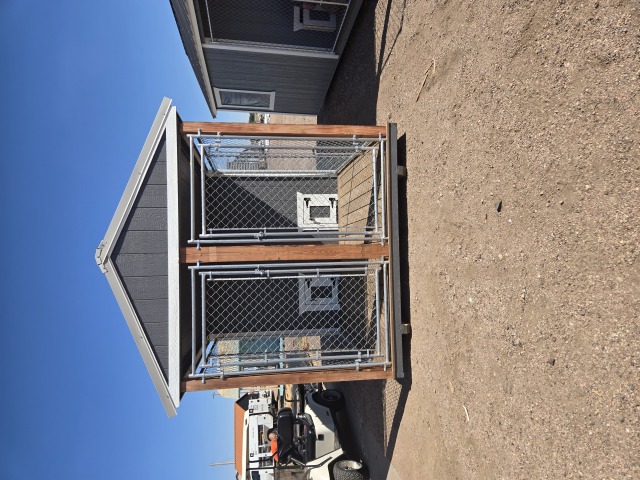 Dog Kennel - 8x16