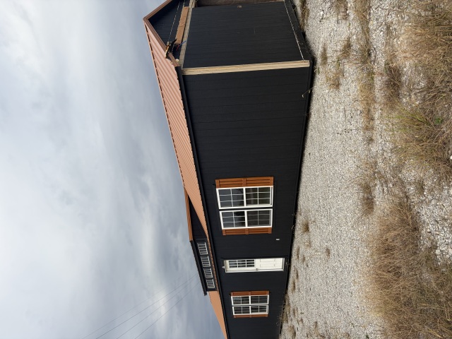 Side Utility - 14x50