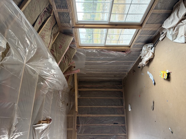 Side Utility - 14x50