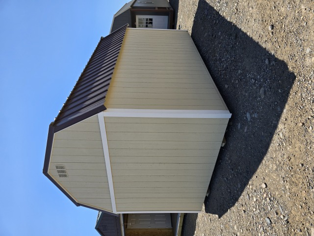 Lofted Barn - 10x16