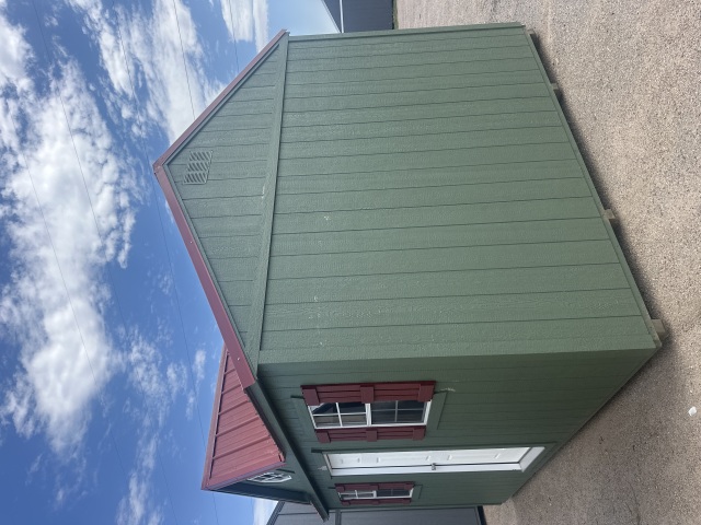 Side Utility - 12x16