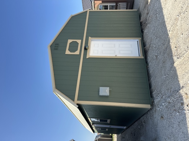 Side Lofted Barn - 16x32